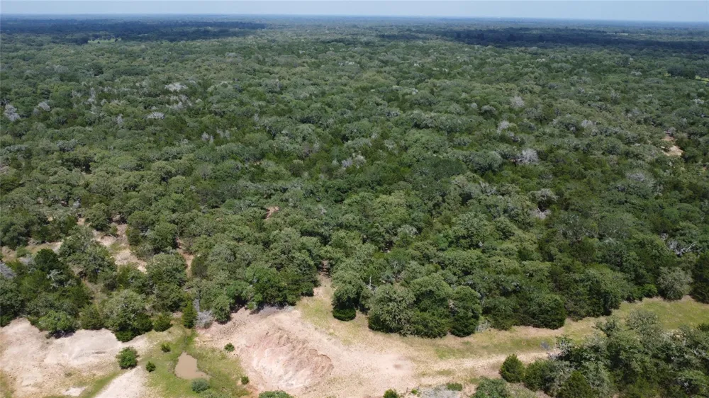 12952 Fm-530 Hallettsville, TX 77964