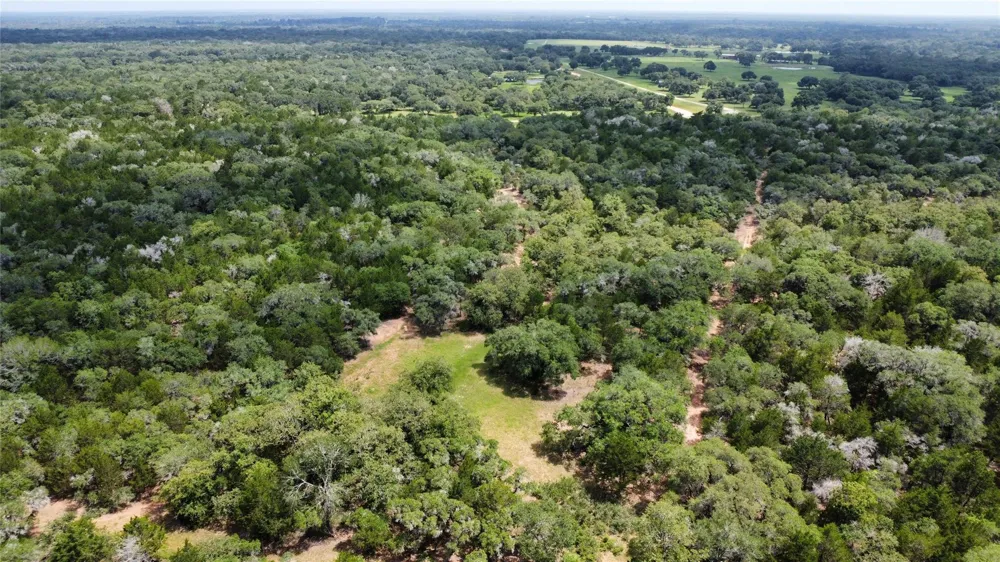 12952 Fm-530 Hallettsville, TX 77964