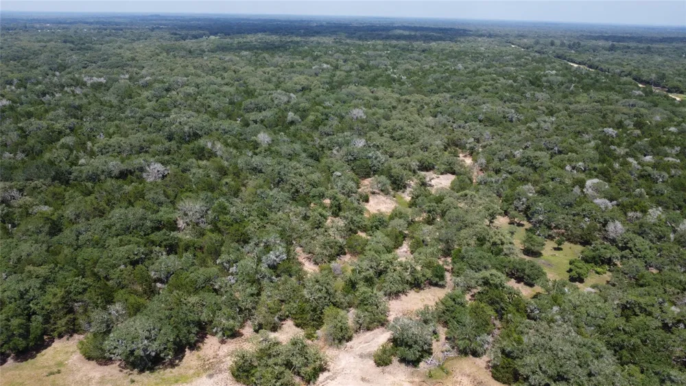 12952 Fm-530 Hallettsville, TX 77964