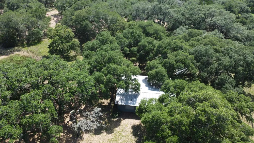 12952 Fm-530 Hallettsville, TX 77964