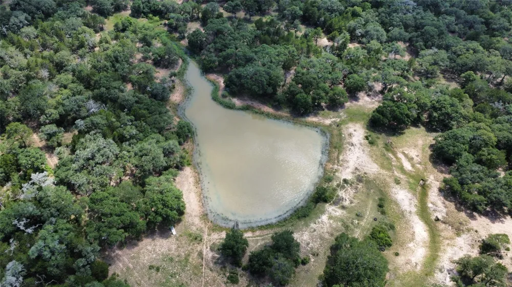 12952 Fm-530 Hallettsville, TX 77964