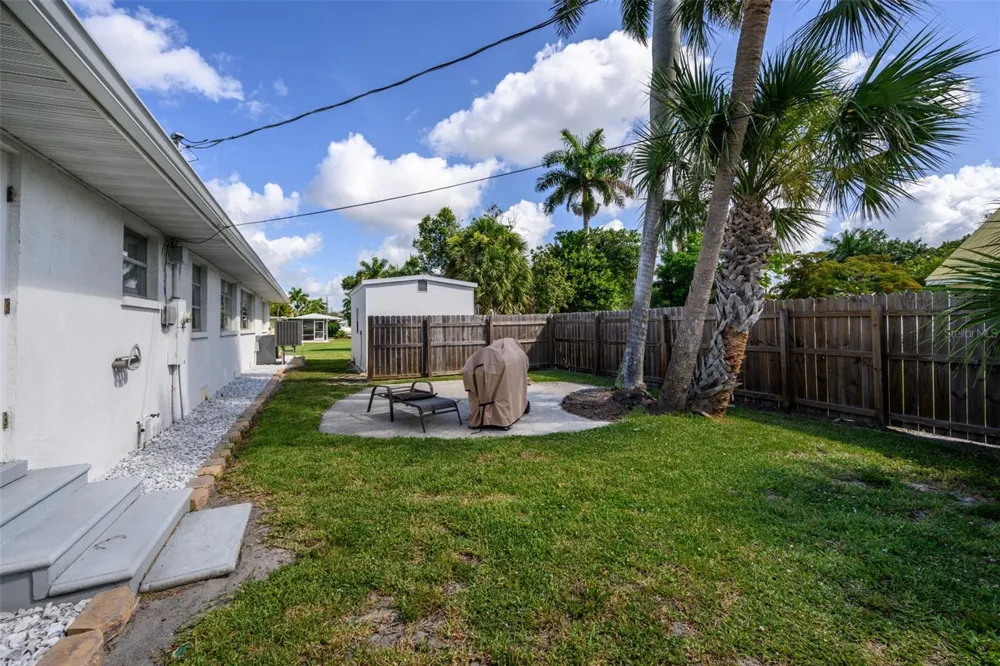 330 HARVEY STREET Punta Gorda, FL 33950