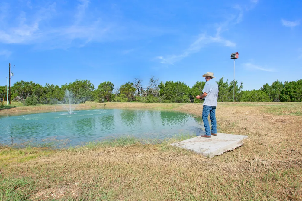 201 Brothers Lane Burnet, TX 78611