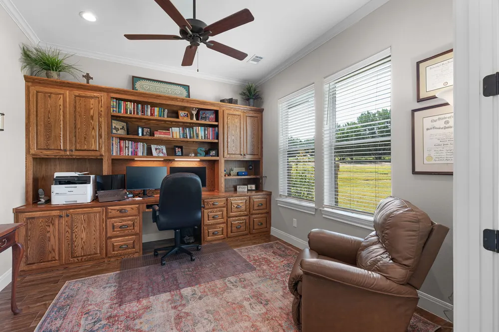 201 Brothers Lane Burnet, TX 78611