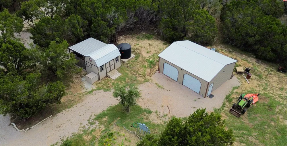 201 Brothers Lane Burnet, TX 78611