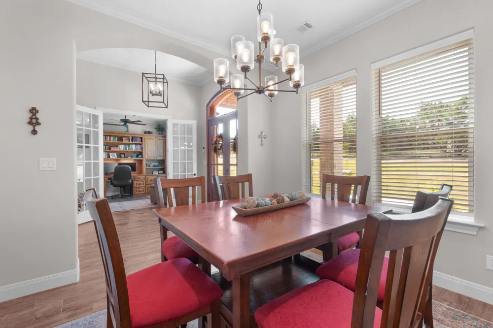 201 Brothers Lane Burnet, TX 78611