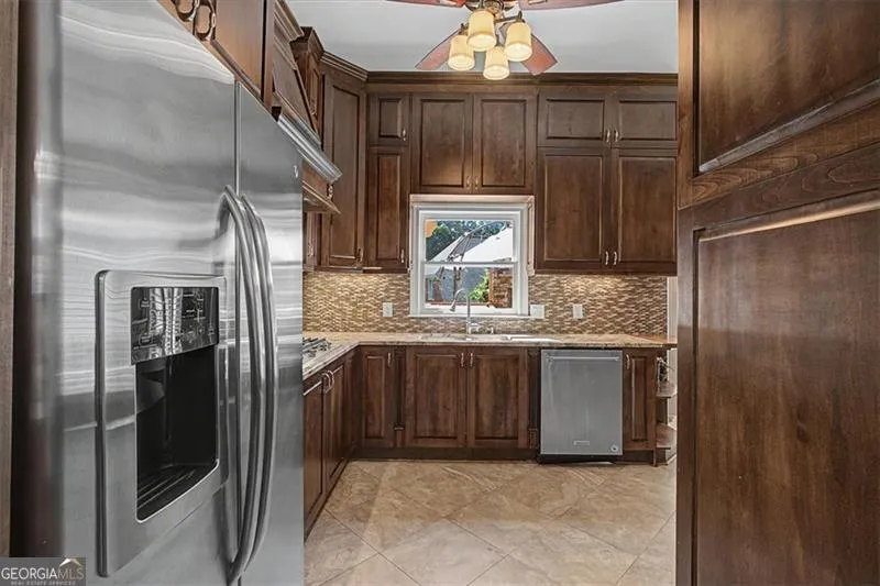 743 Noble Oak DR Marietta, GA 30068