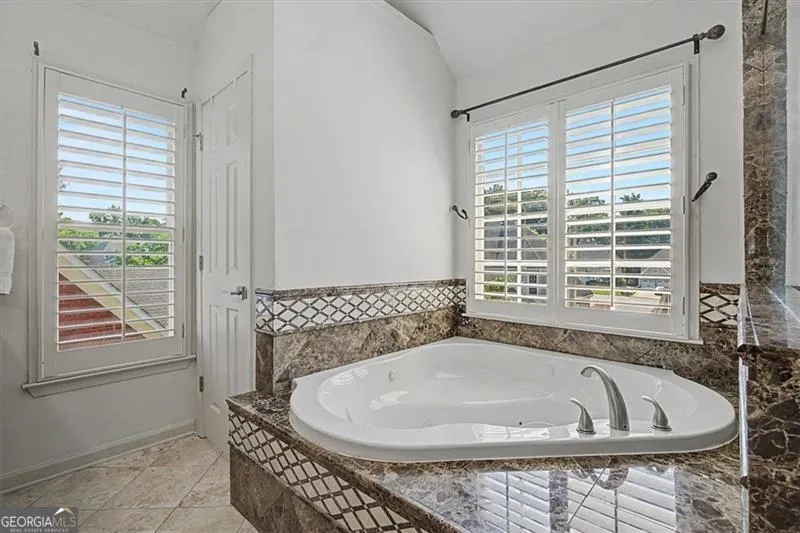 743 Noble Oak DR Marietta, GA 30068