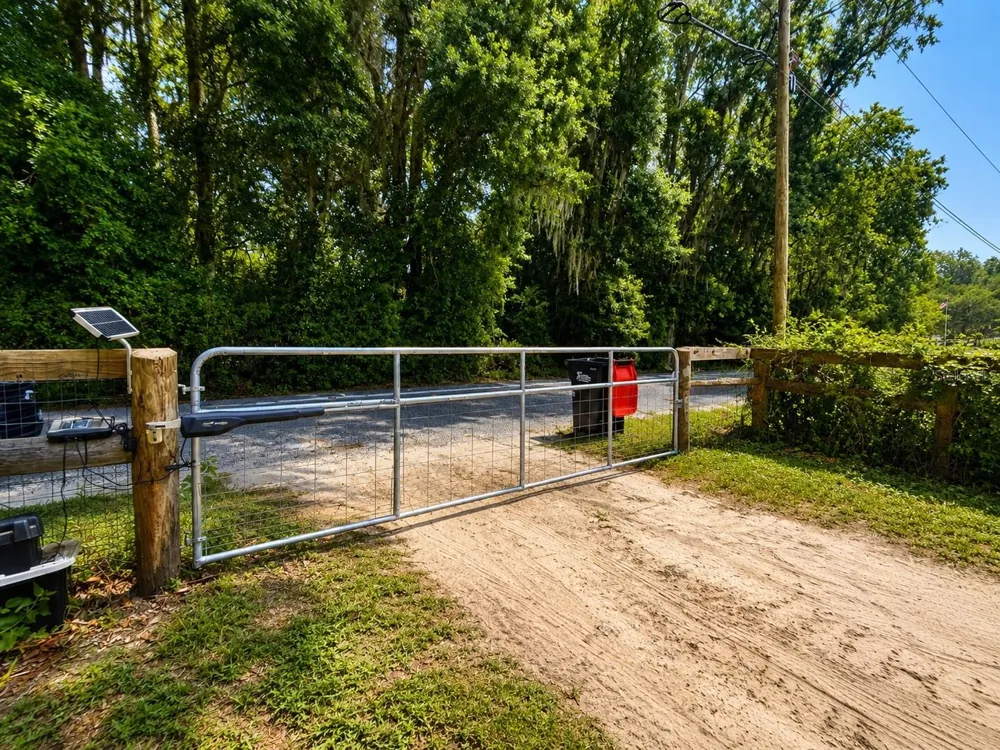 9390 NE 16TH TERRACE Anthony, FL 32617
