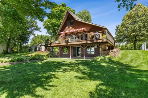 16740 Elmore Trail