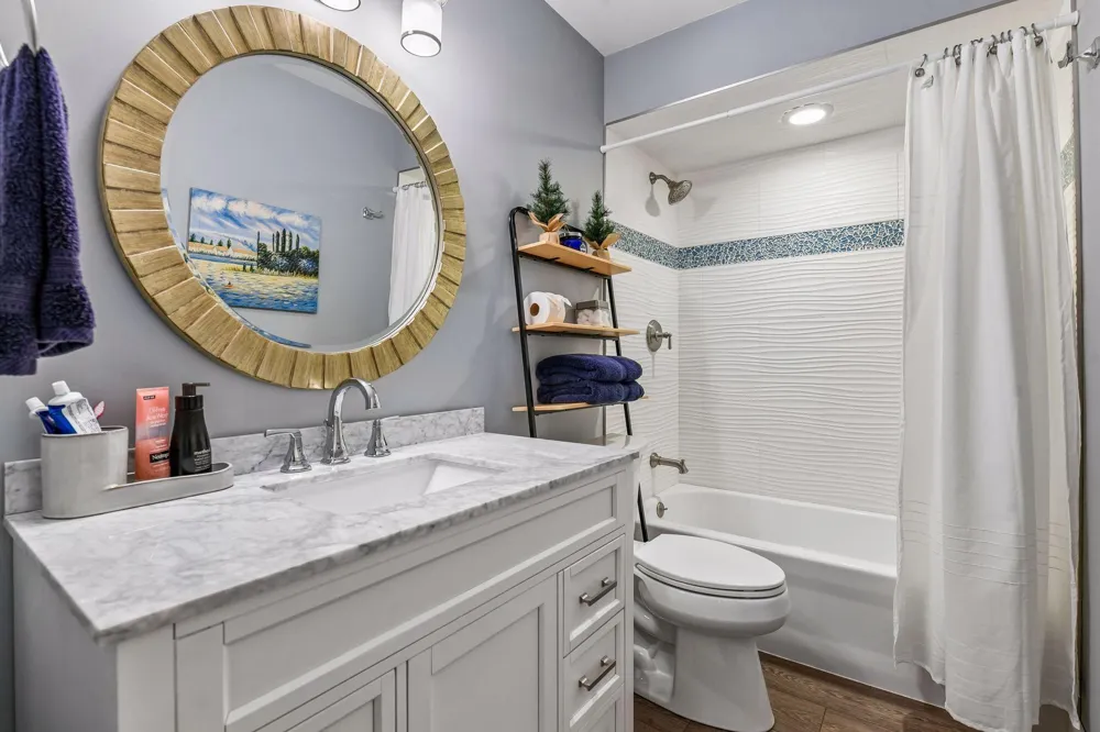 1140 Hollybrook Drive Wayzata, MN 55391