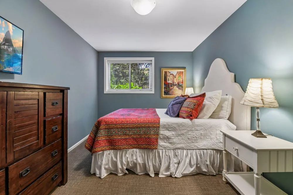 1140 Hollybrook Drive Wayzata, MN 55391