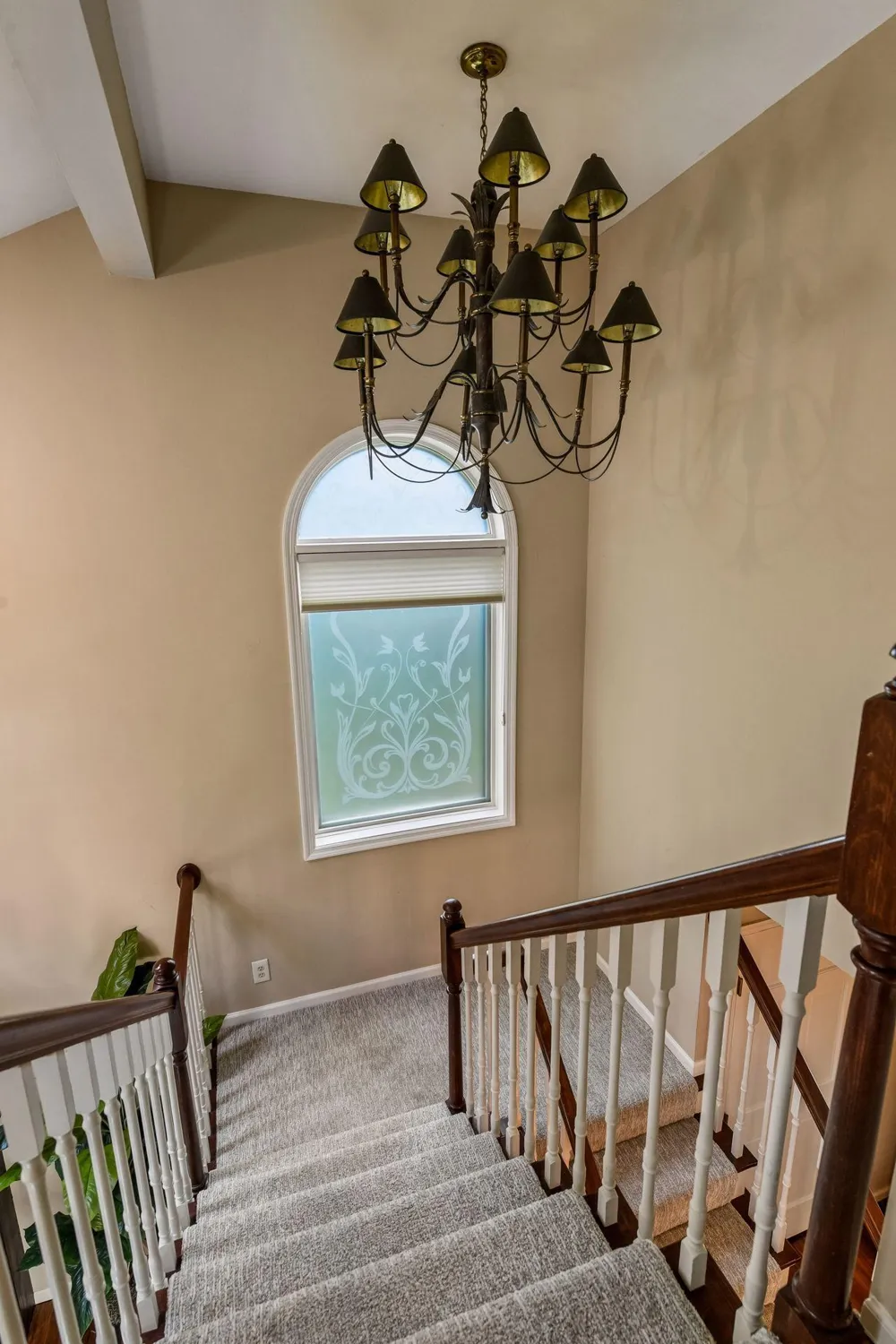 1140 Hollybrook Drive Wayzata, MN 55391