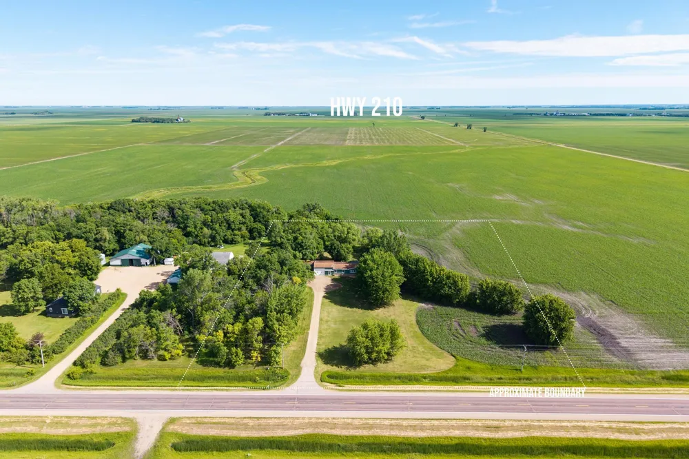 2472 360th Street Breckenridge, MN 56520