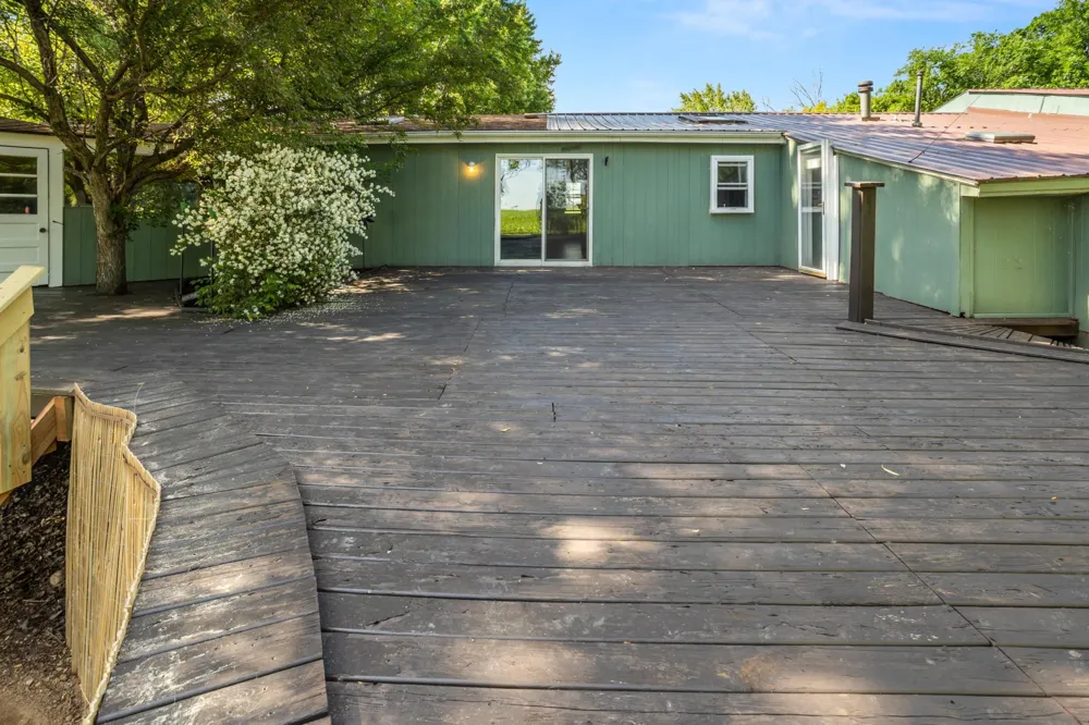 2472 360th Street Breckenridge, MN 56520