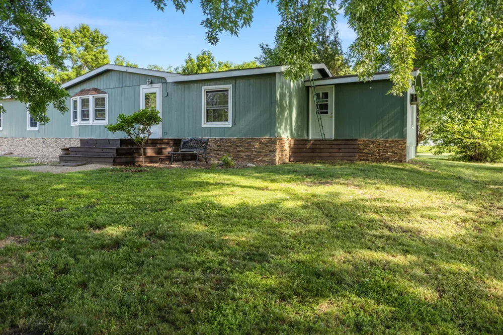 2472 360th Street Breckenridge, MN 56520