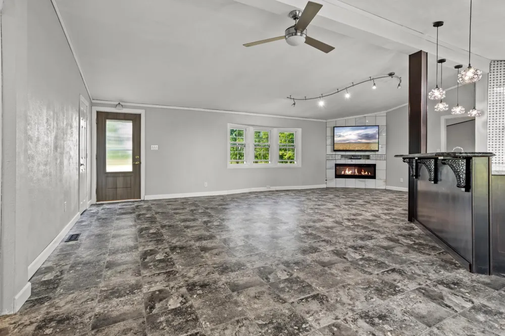 2472 360th Street Breckenridge, MN 56520