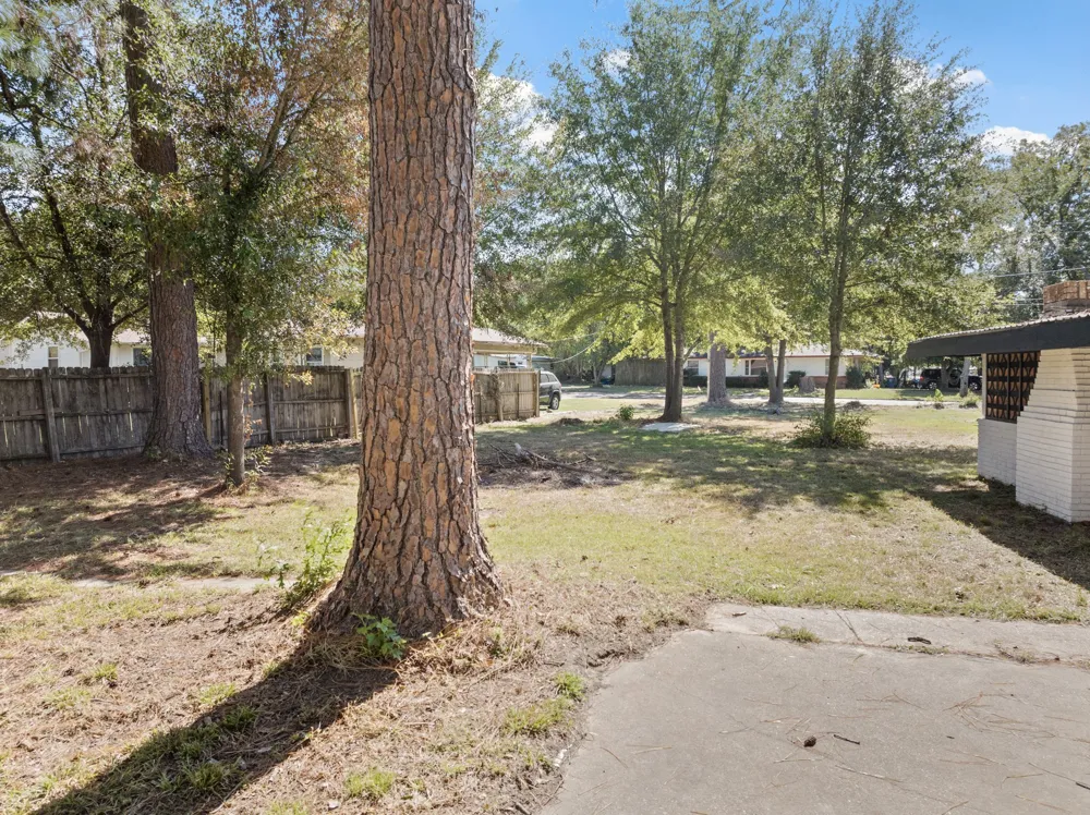 700 W Broadway Street Winnsboro, TX 75494