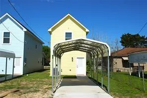 919 Avenue C Freeport, TX 77541