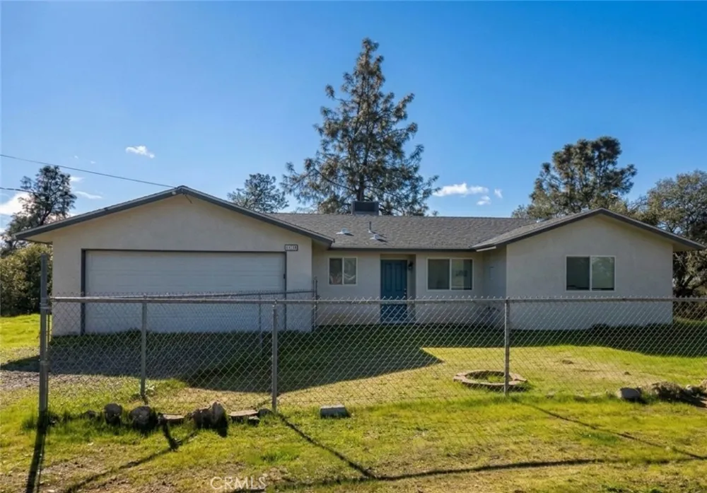 43654 Revis E Coarsegold, CA 93614