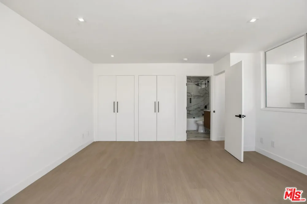 10630 Wilkins Avenue #301 West Los Angeles, CA 90024