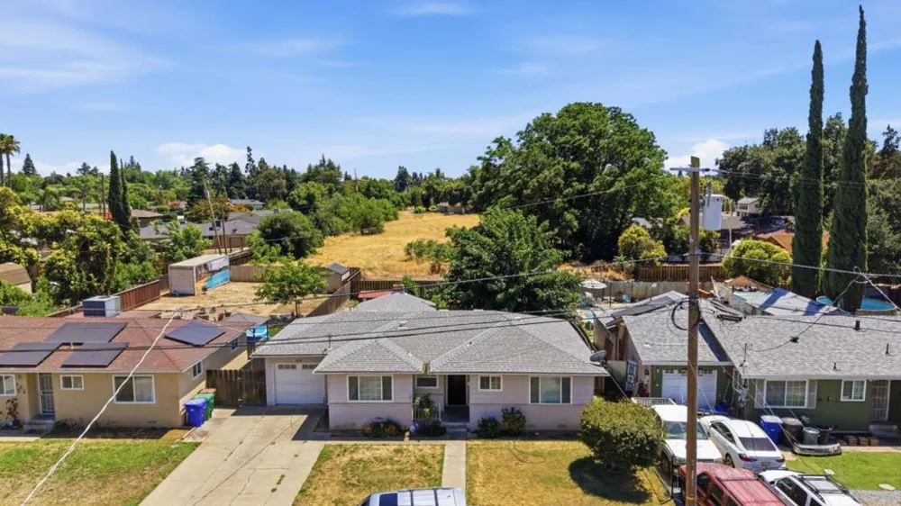 2906 Oleander Avenue Merced, CA 95340