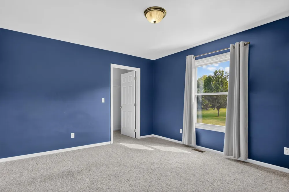 6961 Suncrest Drive Saline, MI 48176