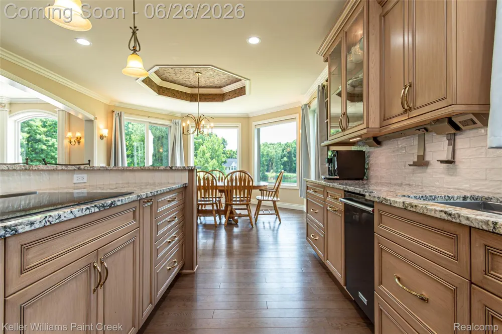 2400 Inwood Road Washington Township, MI 48095