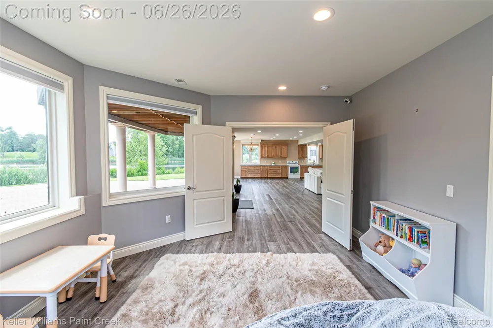 2400 Inwood Road Washington Township, MI 48095