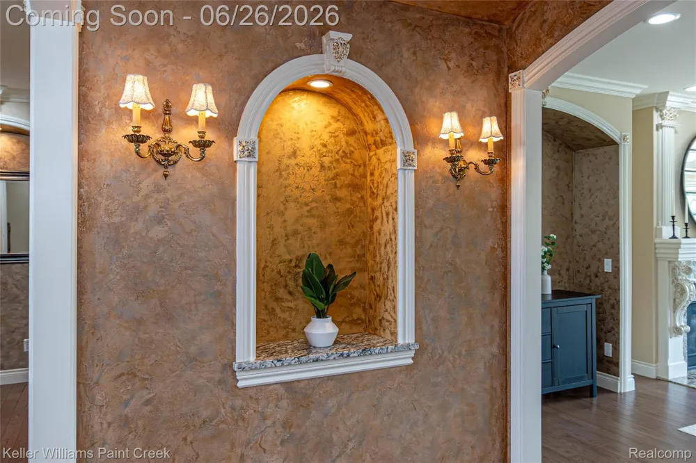 2400 Inwood Road Washington Township, MI 48095