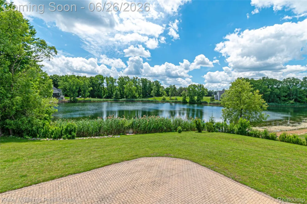 2400 Inwood Road Washington Township, MI 48095