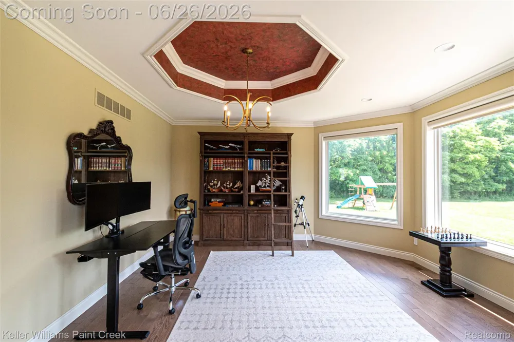 2400 Inwood Road Washington Township, MI 48095