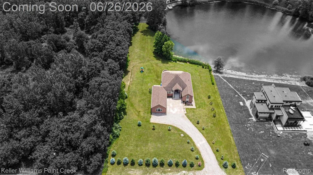 2400 Inwood Road Washington Township, MI 48095