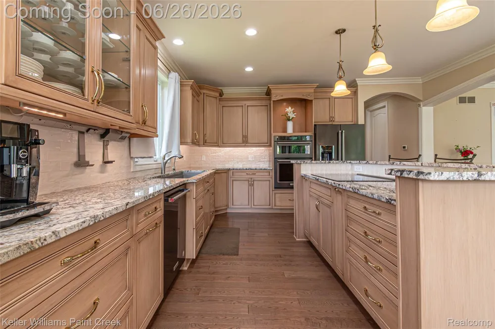 2400 Inwood Road Washington Township, MI 48095