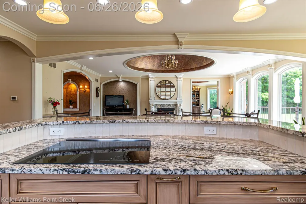 2400 Inwood Road Washington Township, MI 48095