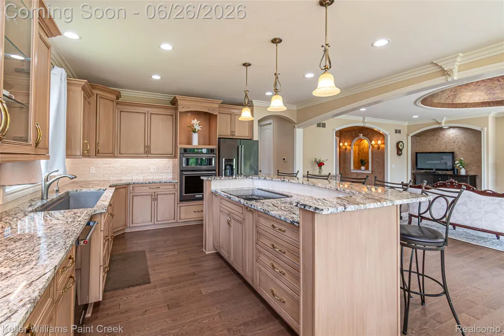 2400 Inwood Road Washington Township, MI 48095