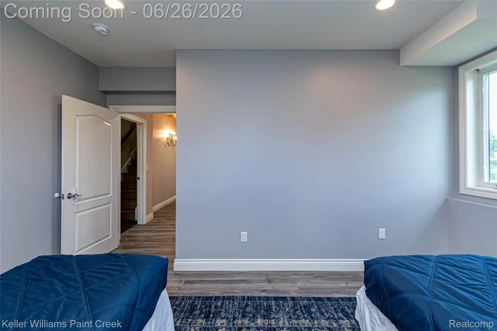 2400 Inwood Road Washington Township, MI 48095
