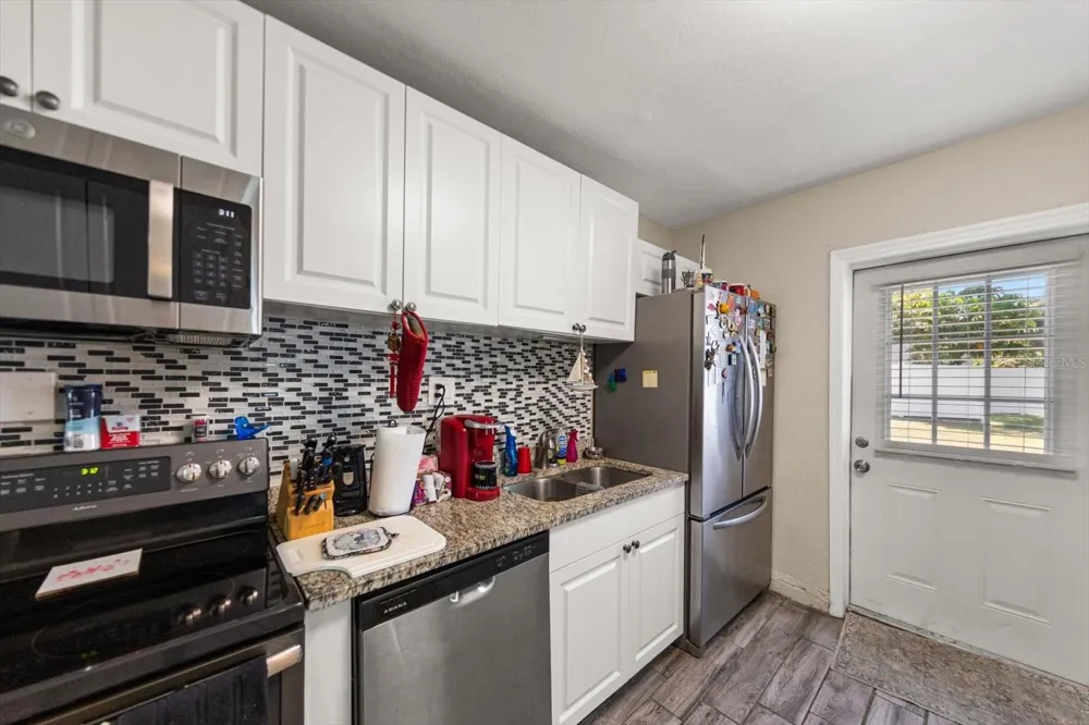 1135 FAIRMONT STREET Clearwater, FL 33755