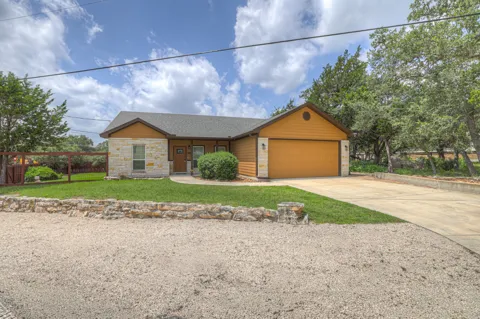 596 Riviera Drive