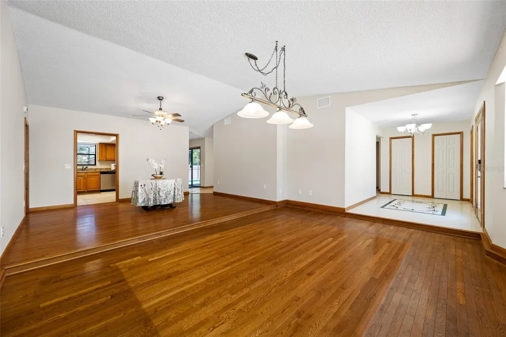 2409 OSPREY AVENUE Palm Harbor, FL 34683