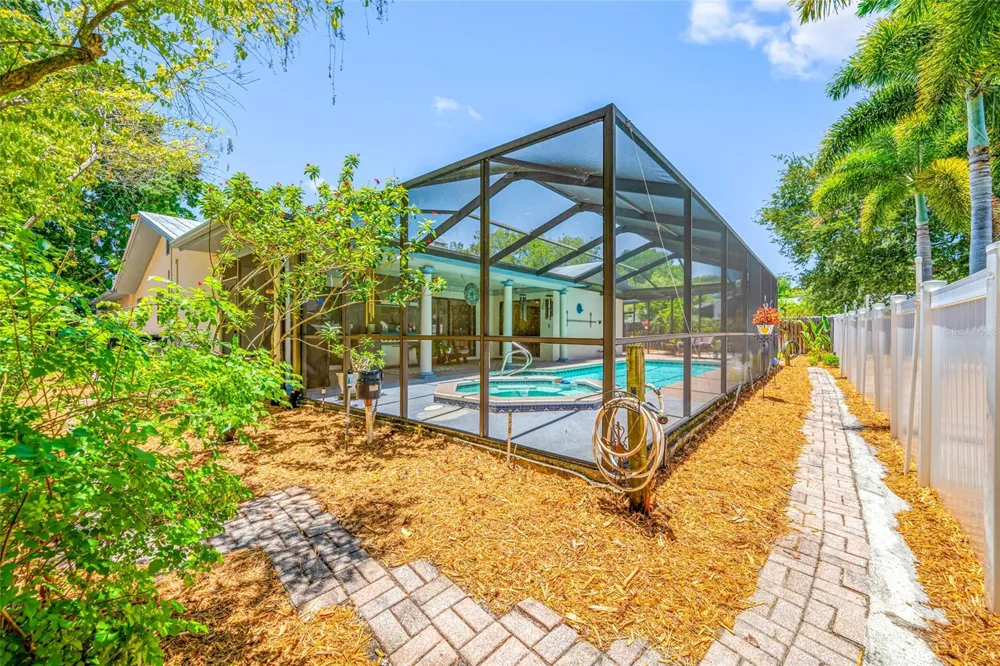 2409 OSPREY AVENUE Palm Harbor, FL 34683