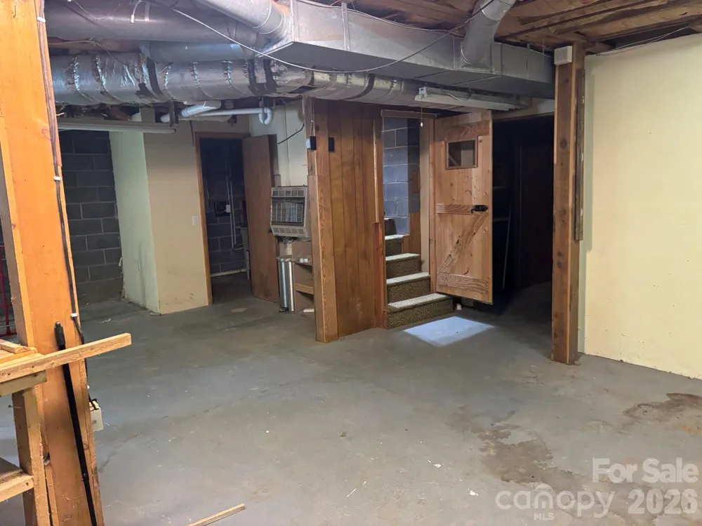 86 Jack Sullins Road Spruce Pine, NC 28777