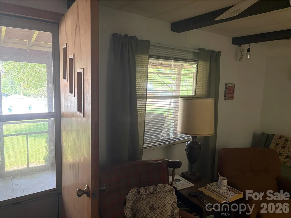 42 Country Meadows Road Burnsville, NC 28714