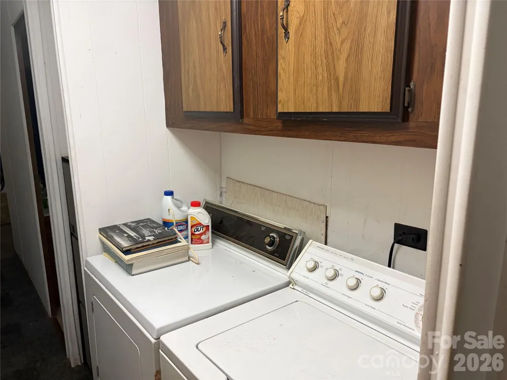 42 Country Meadows Road Burnsville, NC 28714