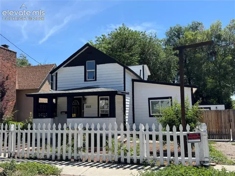 1005 S Cascade Avenue