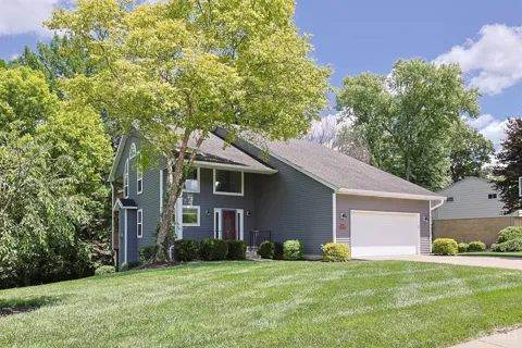 5614 Williamsburg Way