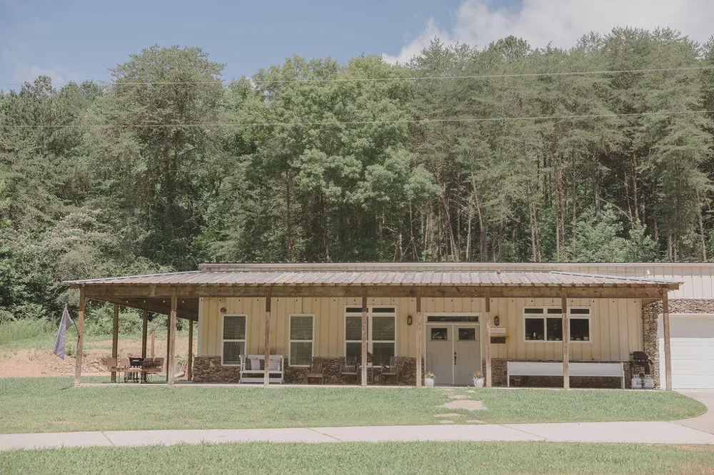 1576 Dripping Springs Road LaFayette, GA 30728