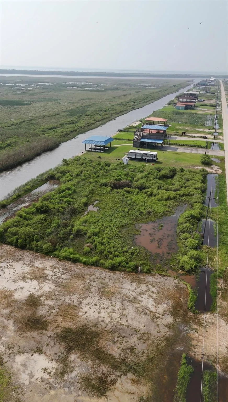 1255 Van Sant Gilchrist, TX 77617