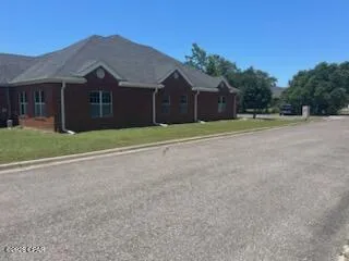 2405 Jenks Avenue Panama City, FL 32405