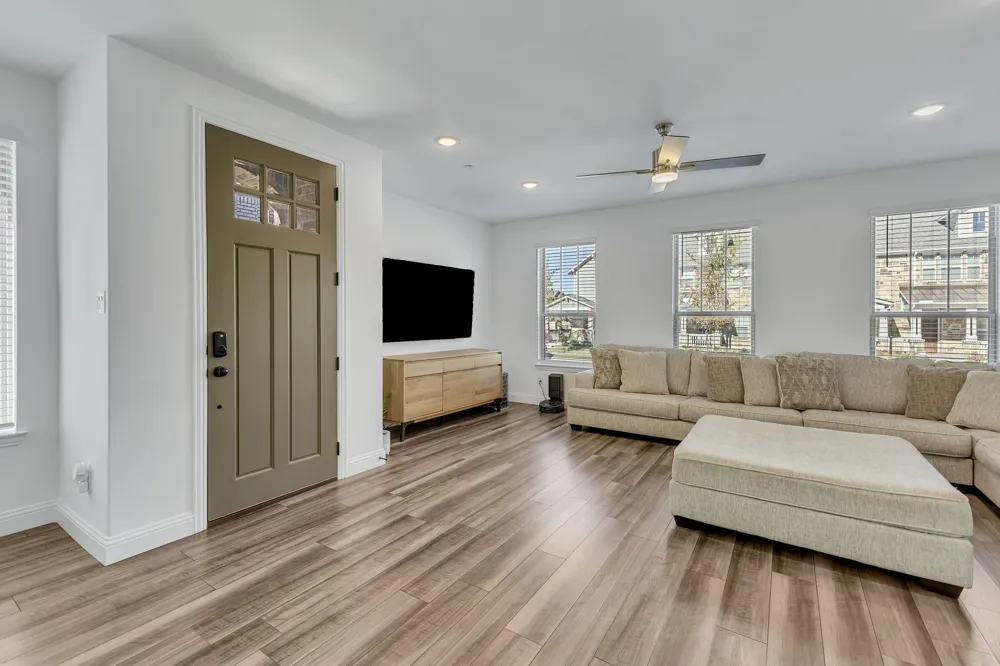 2654 Settlers Place Garland, TX 75042